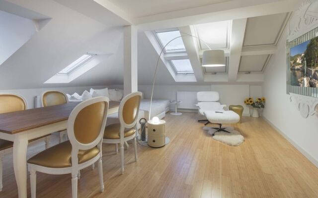 Ah Design Apartments