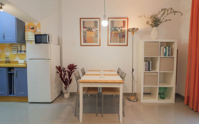 Seaside 2 Bedrooms By the Center