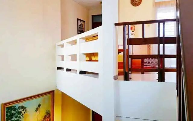 Rumah Tamu Muararajeun