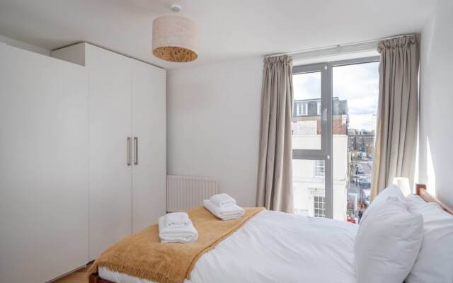 Spacious 1 Bed, For 4, Victoria Pimlico