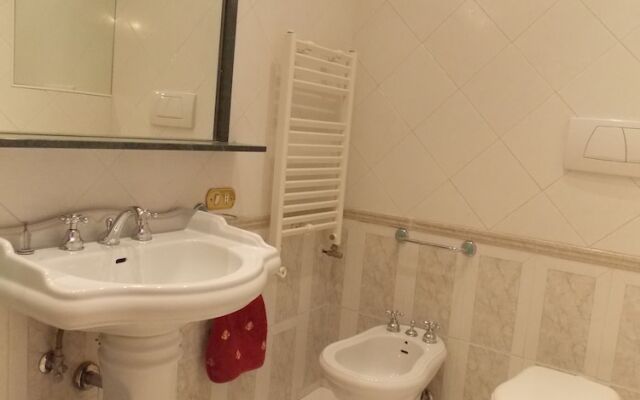 Glamour Center Of Rome B&B