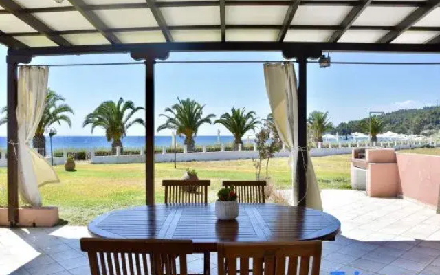 Stunning Beachfront Villa for Rent