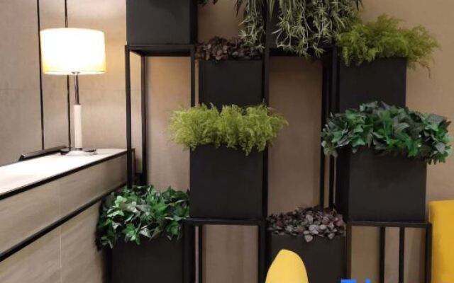 Shoulvrujia Ease Hotel (Ningbo Tianyi Square Jiangxia Bridge Subway Station)