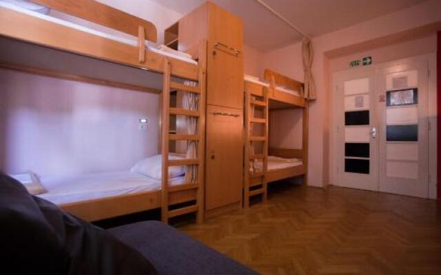 Tchaikovsky Hostel Split