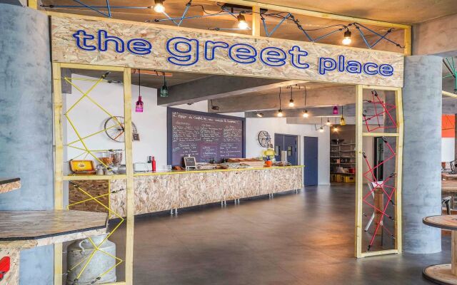 greet Hotel Bordeaux Aeroport