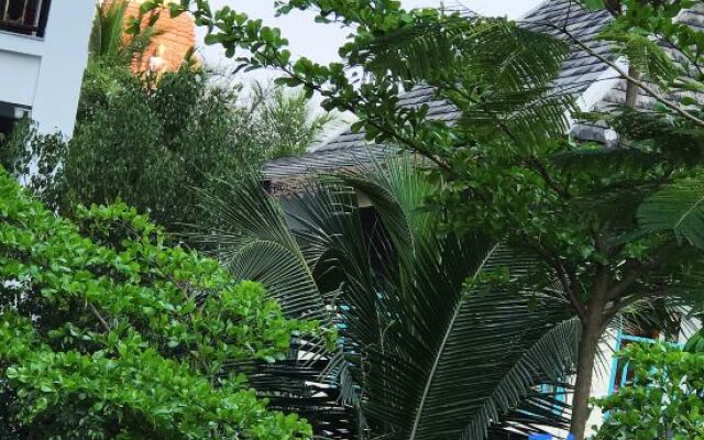 Xishuangbanna Jinghongyun Jintai Resort Hotel
