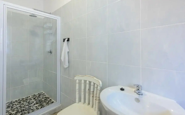 Zesty Guesthouse