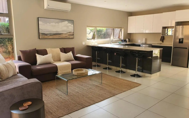 Zimbali Wedge - Unit 11