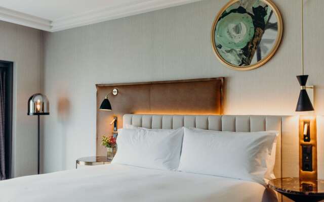 Hilton Frankfurt City Centre