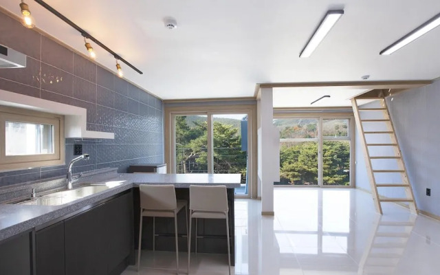 Donghae Haru Pension