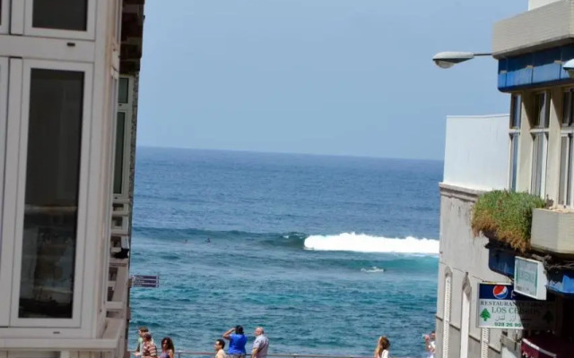 The blue house las Canteras