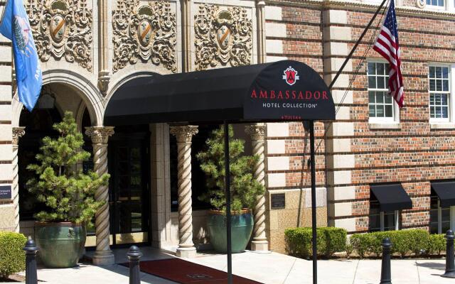 Ambassador Hotel Tulsa, Autograph Collection