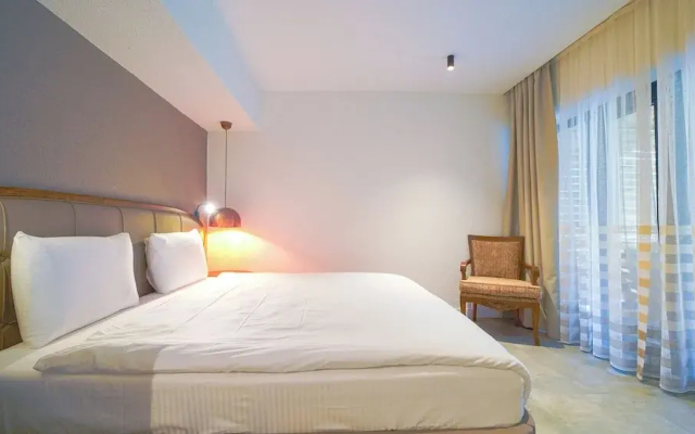 Garrya Romo Hotel