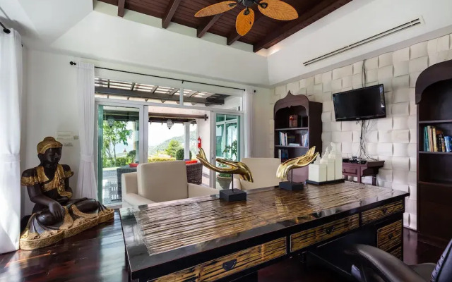 Ocean View Boutique 8BR Pool Villa Sawan