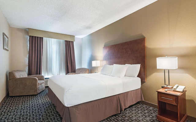 MainStay Suites Decatur River City