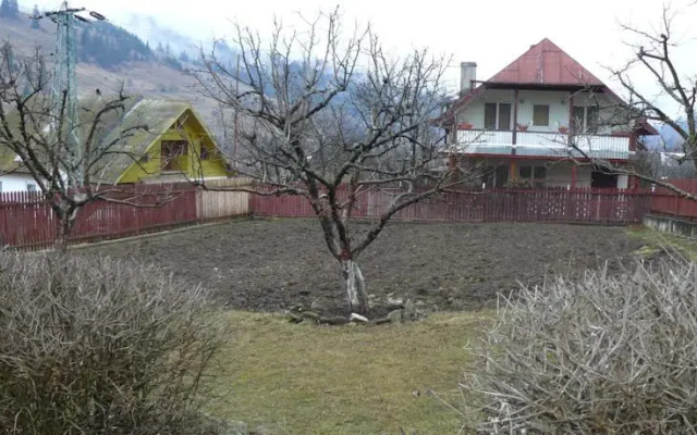 Pensiunea Colt de Rai