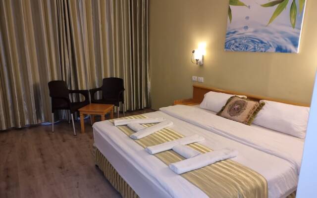 Ararat Hotel
