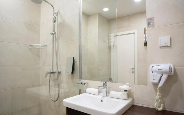 Garni Hotel Dum