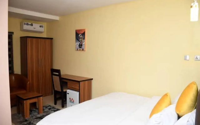 Joyrich Hotel