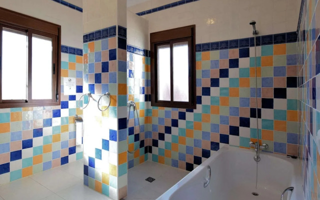 Comfortable Luxury Villa With Private Swimming Pool