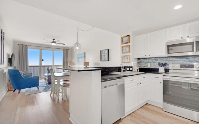 Calypso 2-1502 West