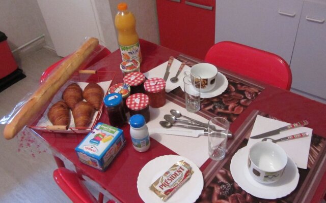 Chambre D'Hotes Les Glycines