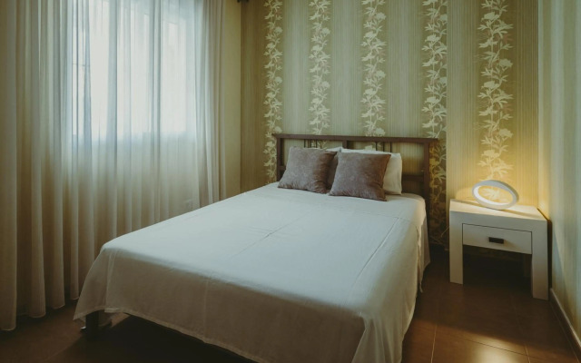 Precioso apartamento con garaje y terraza