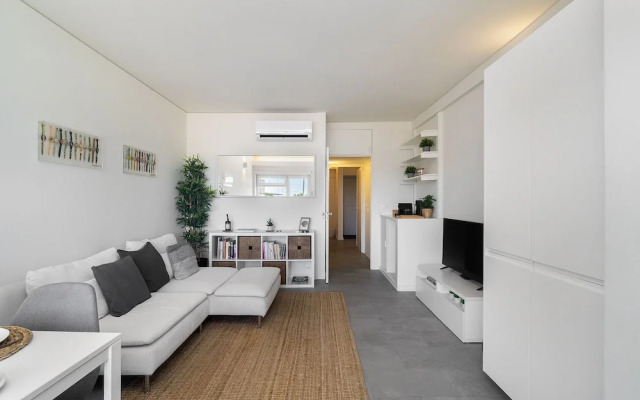 Study & Surf Carcavelos 1-Bed By Beach & Nova Sbe