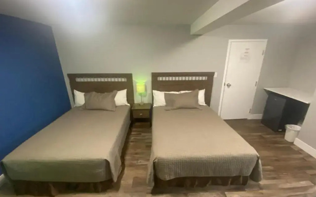 Alpha Inn
