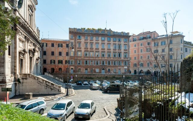 Foro Romano Luxury Suites