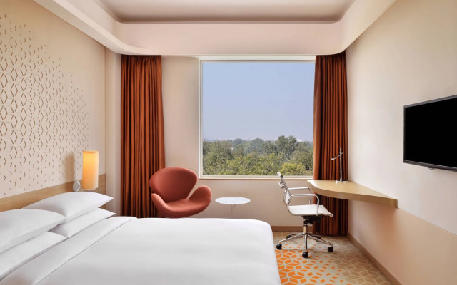 Fairfield by Marriott Chennai Mahindra World City