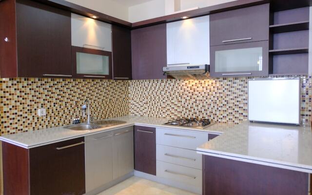 Spacious Designed 2Br Dago Butik Apartment