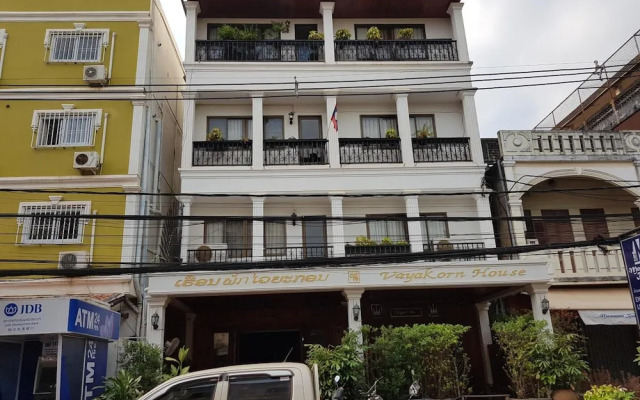 Vayakorn House