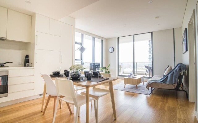 17th Level 1bed1bath APT Macquaire Park+wifi+view