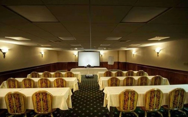Garden Place Hotel