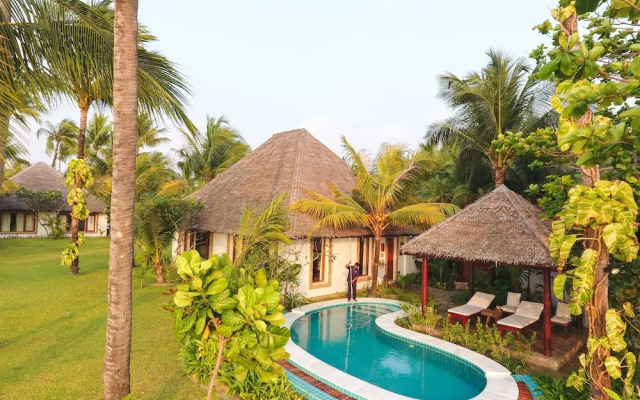 NgapaliI Bay Villas & Spa