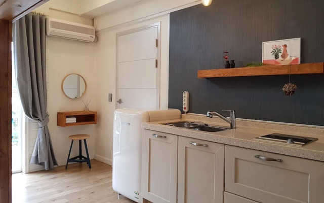 Adellna Pension