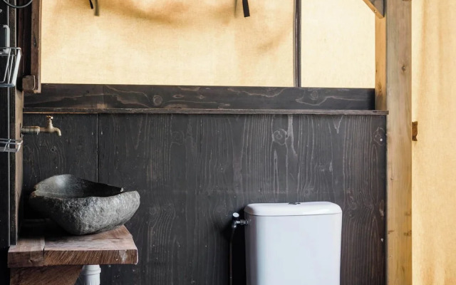 Woodlodge in Duynpark With Scenic Views