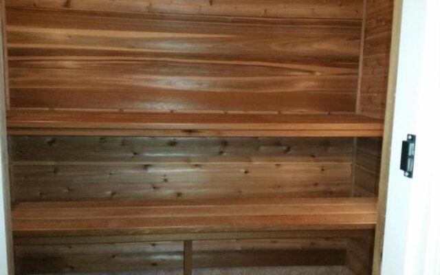 Hummingbird Guesthouse