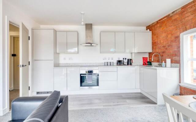 City Flat in Hull-silvester Street-free Parking