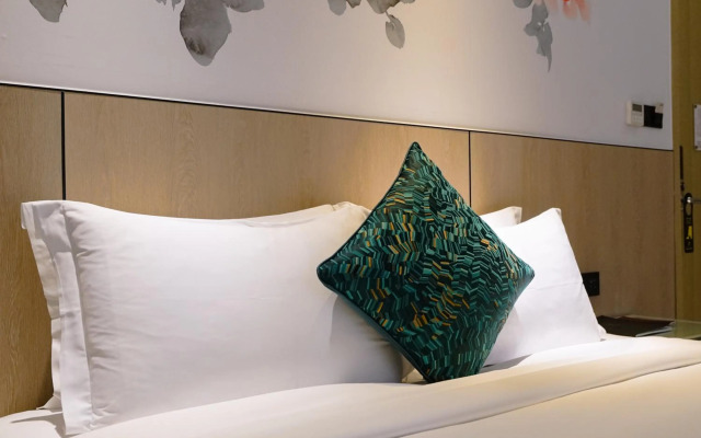 Paco Hotel Tiyuxilu Metro Guangzhou-Free Shuttle Bus during Canton Fair