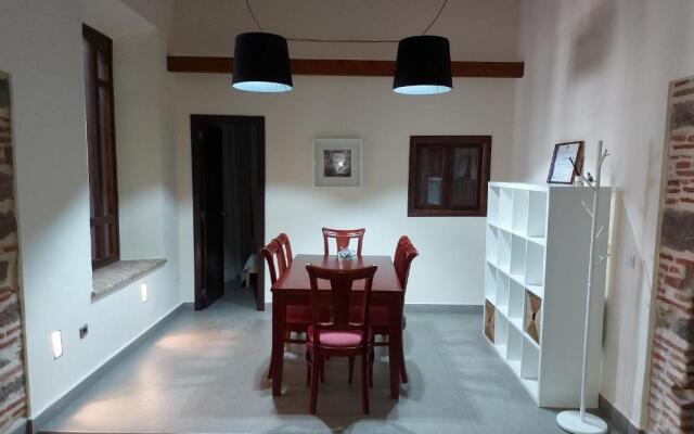 Apartamentos Candela Alora
