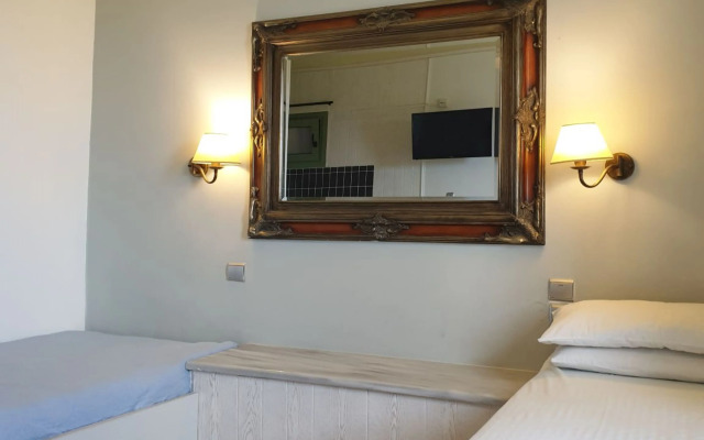 Korifi Suites Collection Apartment for Adults