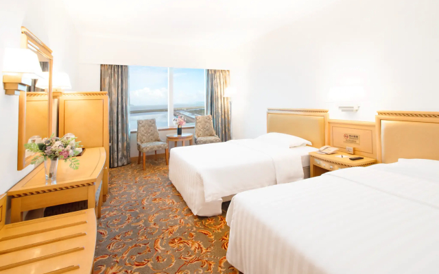 Golden Crown China Hotel