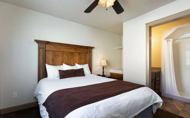 Duchesne Suites