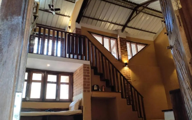 Surwahi Social Ecoestate Kanha