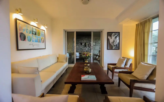 Margossa Residence Kandy