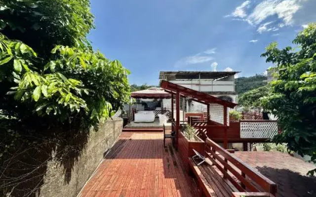 Qihua Inn