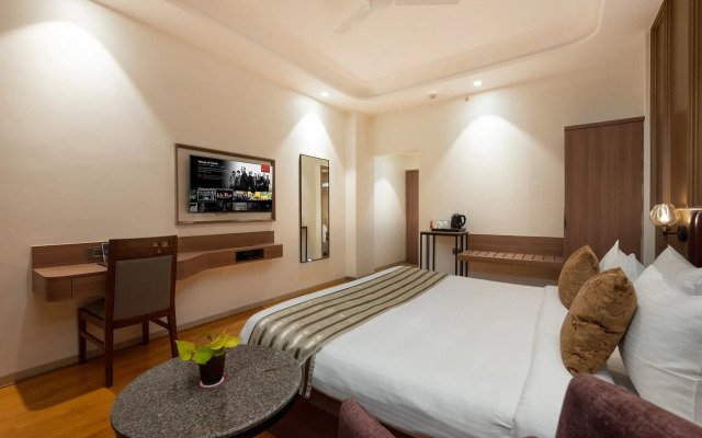 Freesia By Express Inn