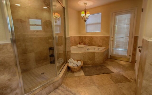 Luxury Villa Mar by RedAwning